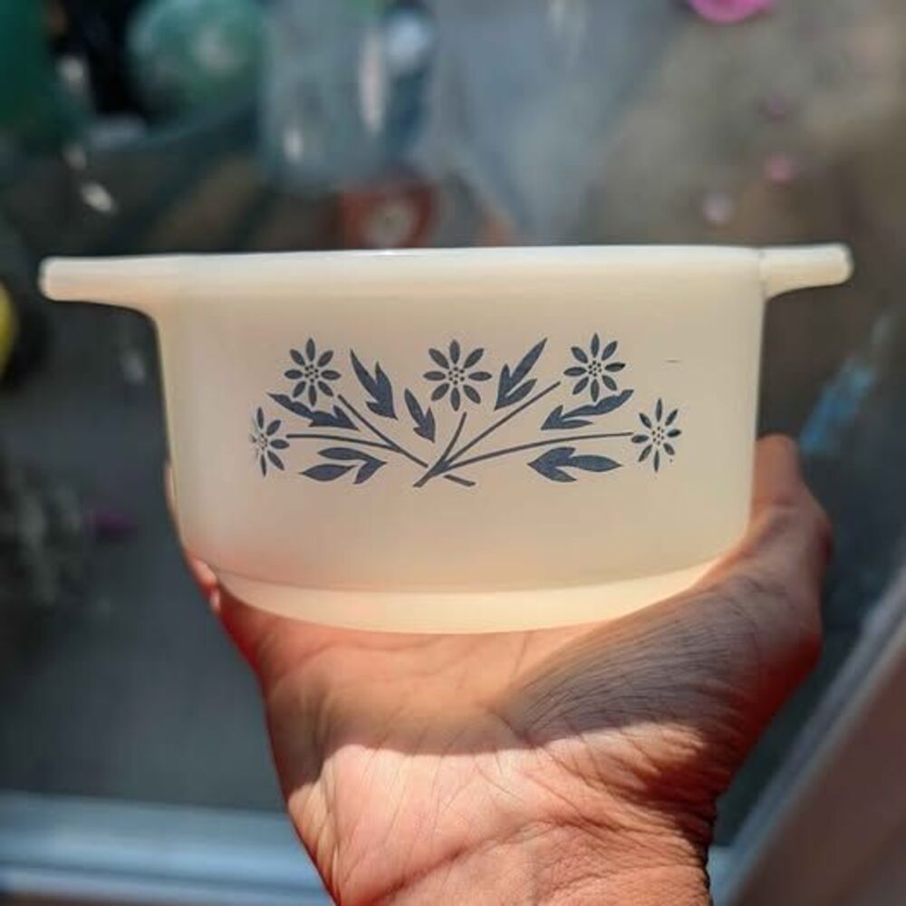 Vintage Dynaware Pyro-Rey Blue Cornflower Casserole Dish